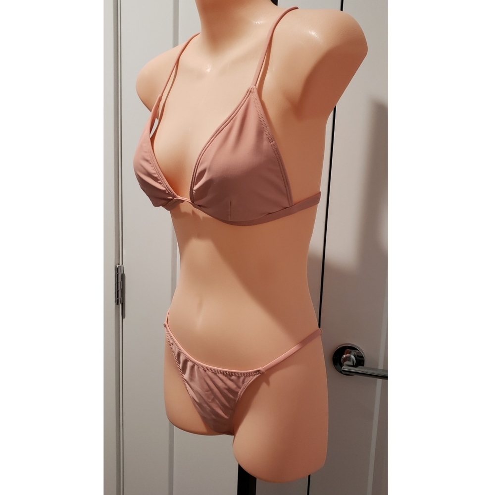 Forever 21 Basic Triangle Bikini Set - Picture 2 of 4